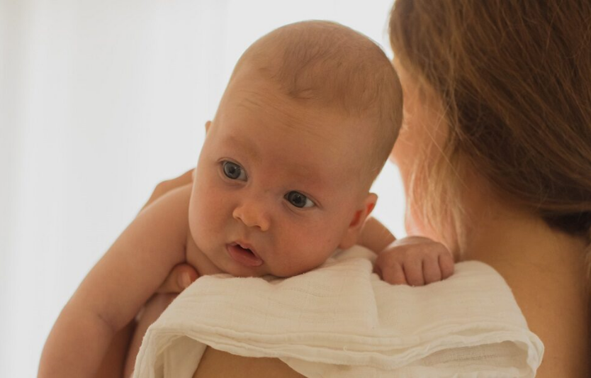 Зригування у немовлят